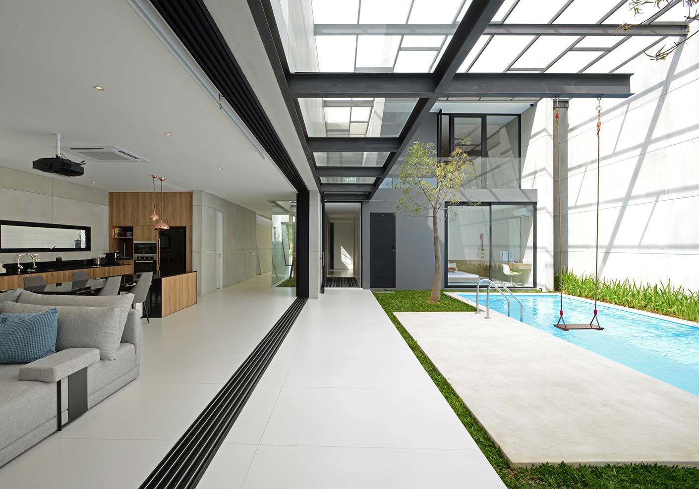 laminam-bianco-assoluto-3+-private-residence-pool